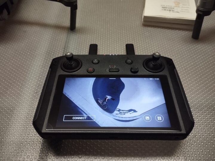 DJI Smart Controller -Buone Condizioni