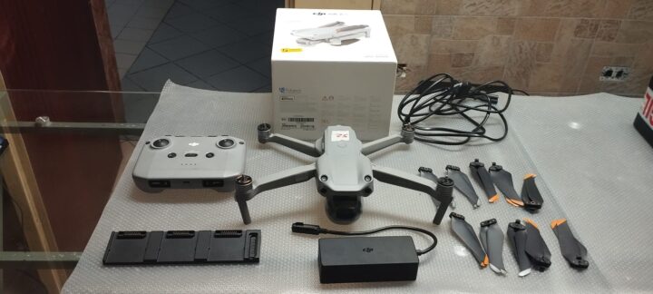 Dji Air 2S + Hub di Ricarica - Perfetto stato -Garanzia