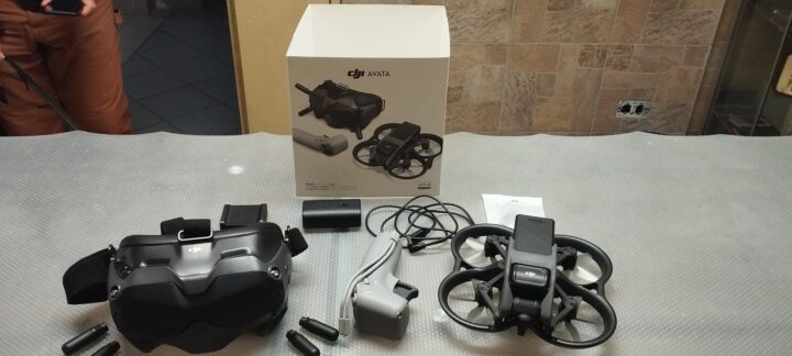 DJI Avata Fly Smart Combo – FPV Goggles V2 - Ottime Condizioni