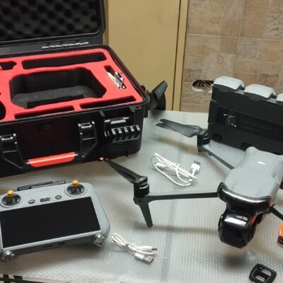 DJI Air 3 Fly More Combo (DJI RC 2) + Borsa rigida- Garanzia della Casa fino 07/2026