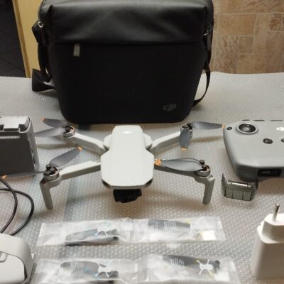 DJI Mini 2 Fly More Combo - Garanzia