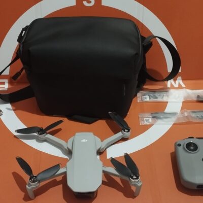 DJI Mini 2 Fly More Combo - Buone Condizioni