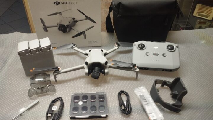 DJI Mini 4 Pro Fly More Combo + Filtri (DJI Rcn3) - Garanzia